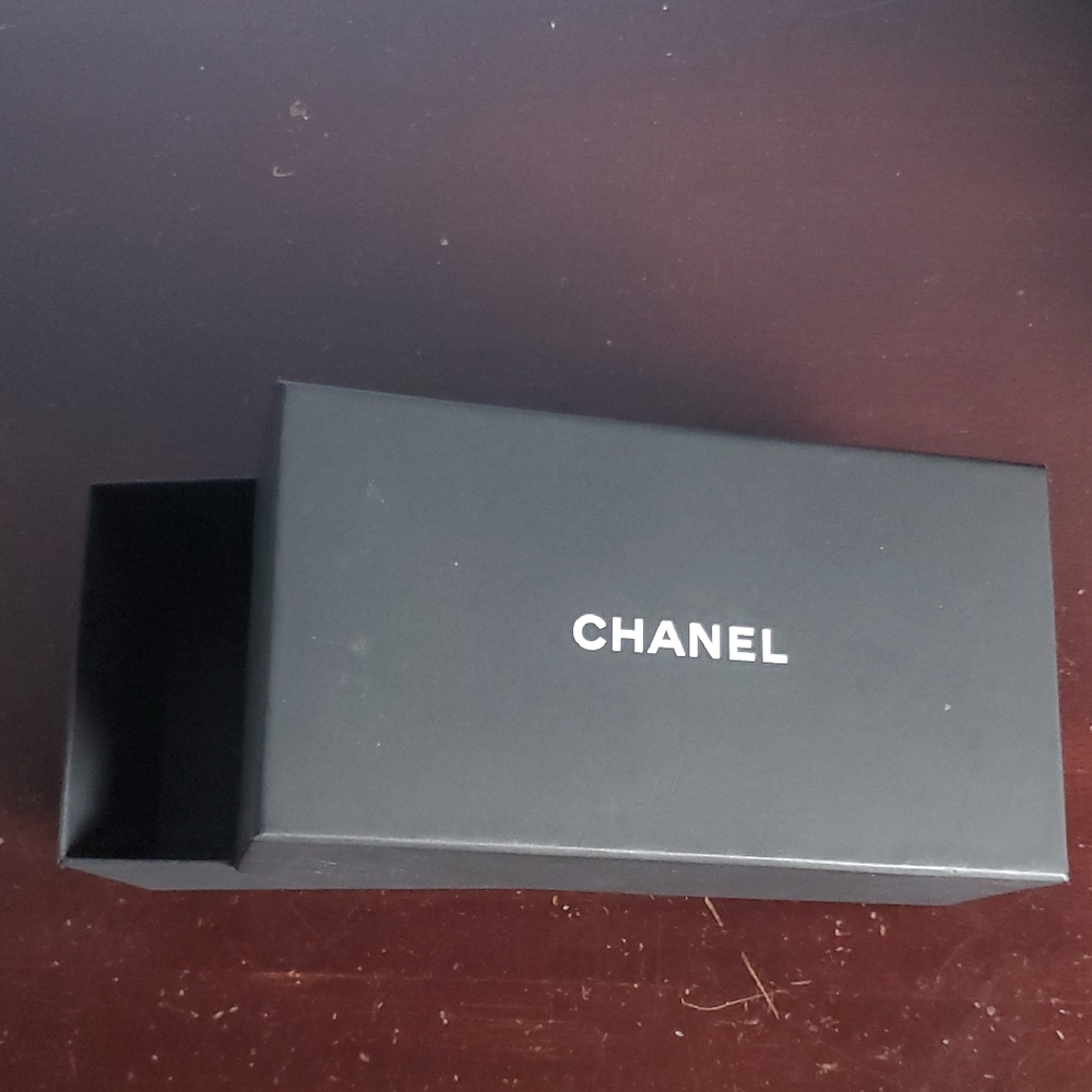 Chanel Black Box